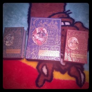 STORYBOOK COSMETICS PALETTE COLLECTION